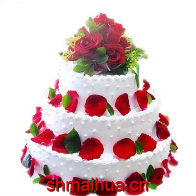 玫瑰色恋人-三层（6寸+8寸+10寸）圆形鲜奶蛋糕,上面6朵玫瑰花，玫瑰花瓣围边装饰